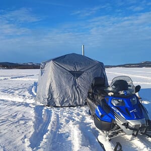 Wild Land Regnbestyttelse til Ice Hub